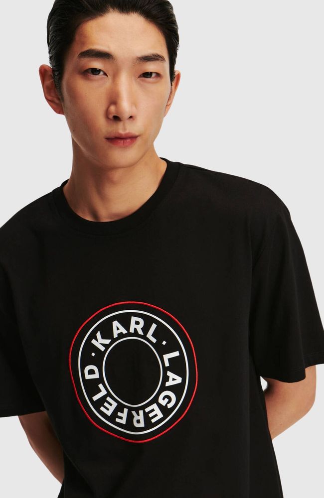 circle logo t-shirt